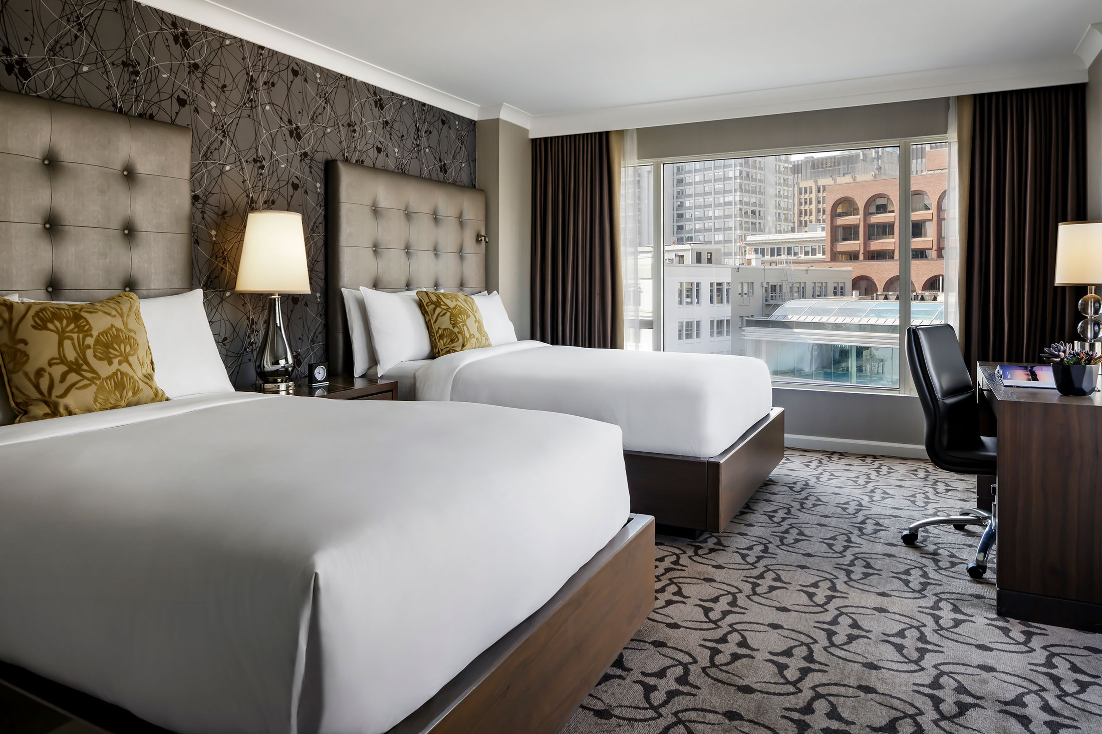 Fairmont-Gold-City-View