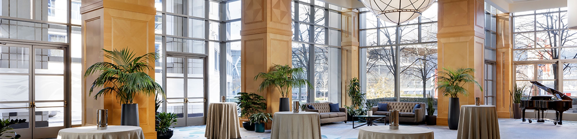 Ballroom-Foyer