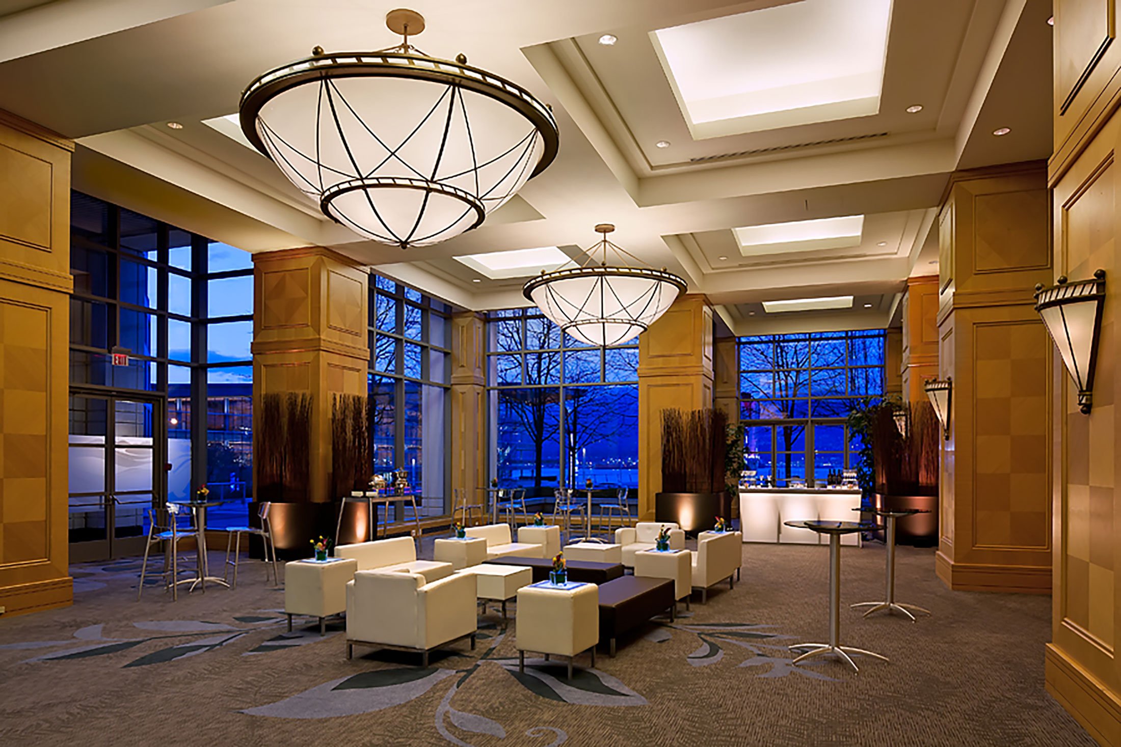 Ballroom-foyer-Lounge